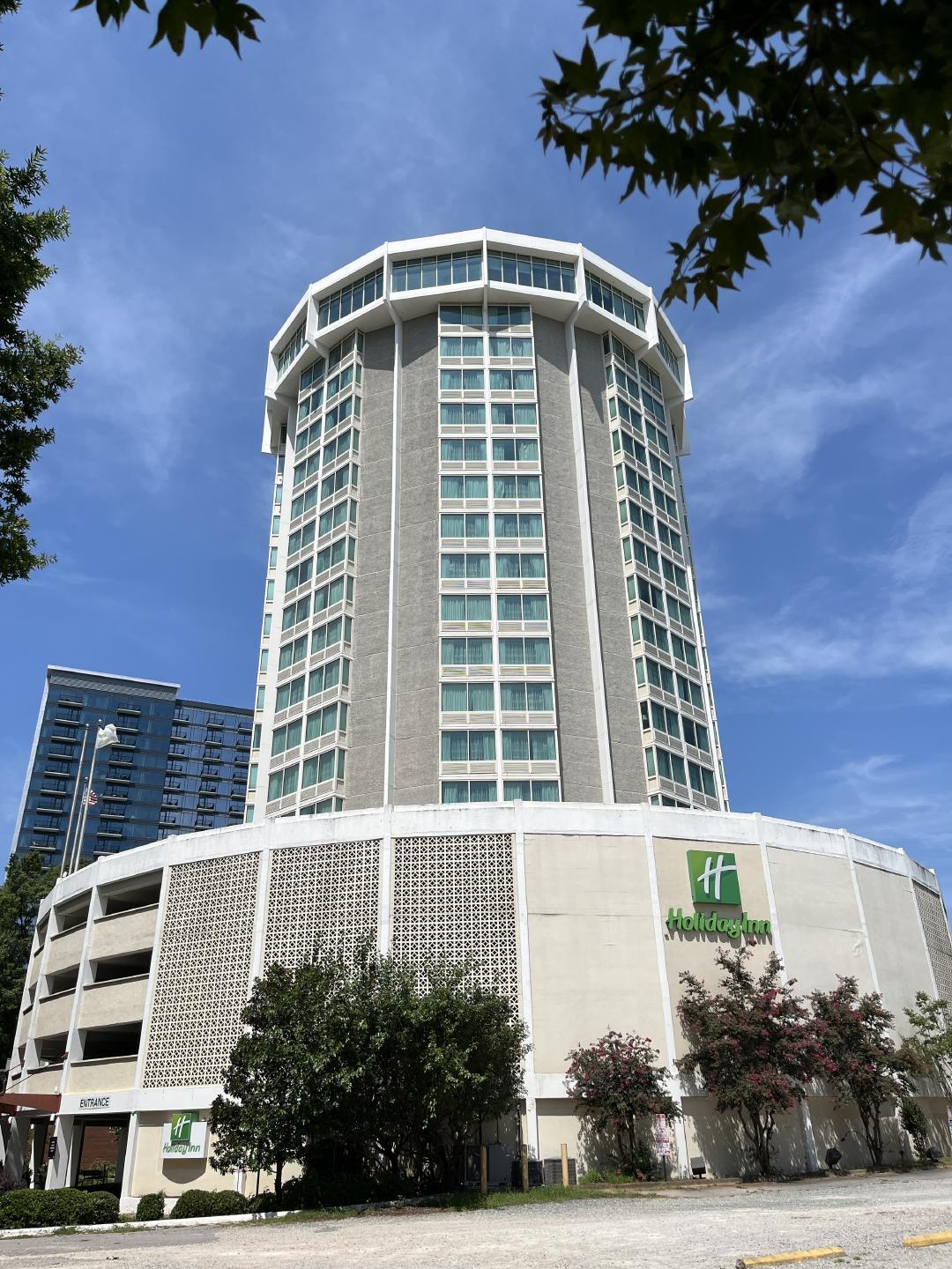 State Capitol Holiday Inn