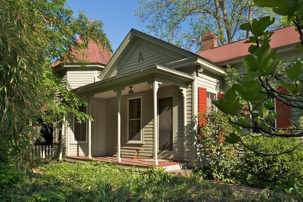 Isabelle Bowen Henderson House and Garden, 2010
