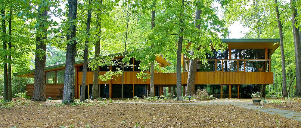 Fadum House, 2010