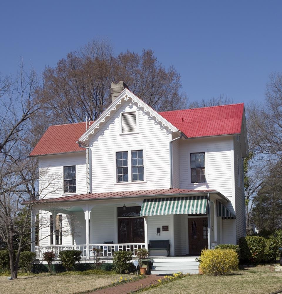North Carolina Agricultural Experiment Station Cottage, 2009