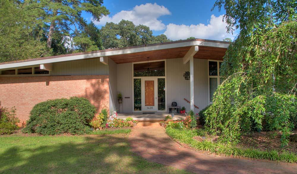 G. Dewey and Elma Arndt House, 2012